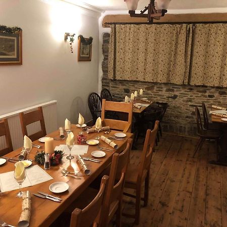 Blue Lion Inn Lewdown Eksteriør bilde