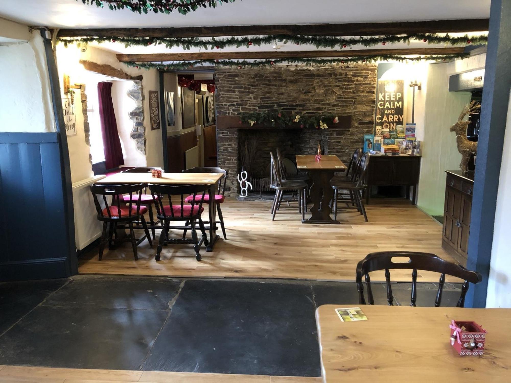 Blue Lion Inn Lewdown Eksteriør bilde